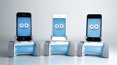 Romo Remote Control Robot Controlled by iOS Devices | Gadgetsin