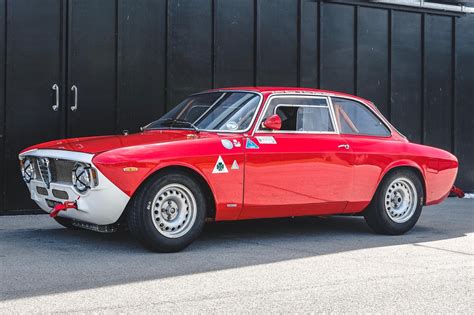 1965 Alfa Romeo Giulia - 1600 GTA Corsa | Classic Driver Market