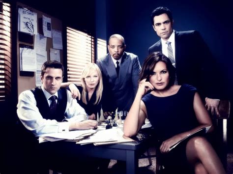 All Things Law And Order: Law & Order SVU Season 15 Cast Photos