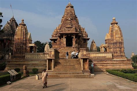 Top 8 Tourist attractions in Khajuraho - Rajasthan Tour Planner