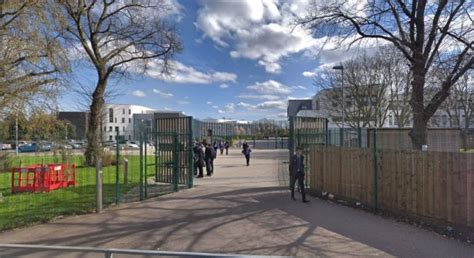 Loxford Muslim students 'forced to pray in car park during Ramadan ...