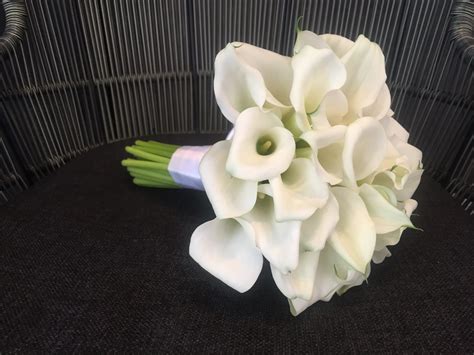 Mini Calla Lily Bouquet | ubicaciondepersonas.cdmx.gob.mx