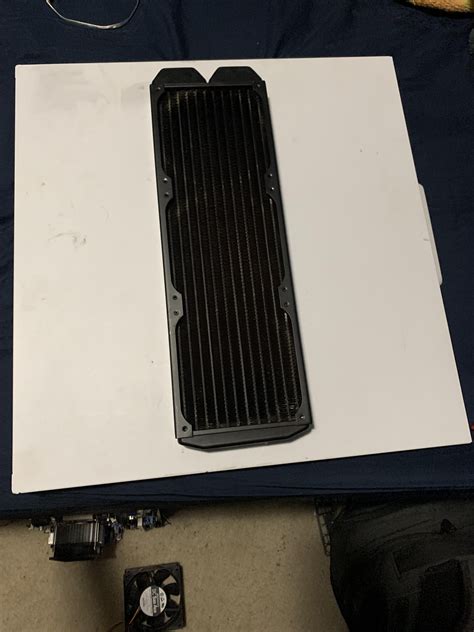 My case can’t fit a 360mm radiator so… : r/techsupportmacgyver