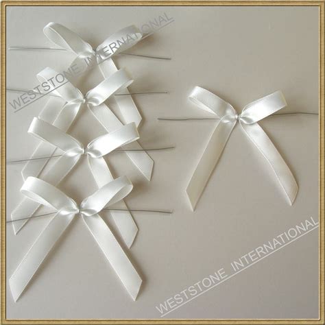 25pcs Satin Pre-Tied Ribbon Bows in wedding or birthday Party - 17 ...