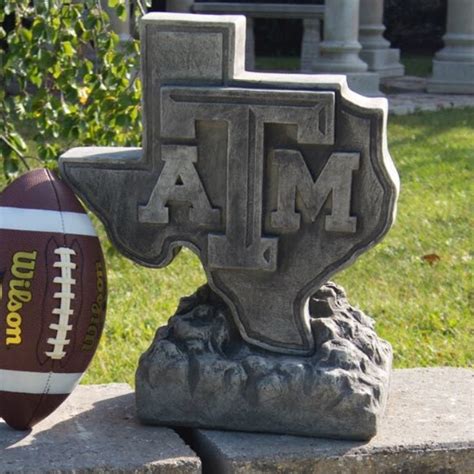 Texas A&M Aggies Vintage Mascot Garden Statue