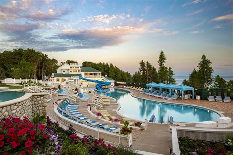 How Mackinac Island’s Grand Hotel pool got a $10M makeover, but kept its Old Hollywood style ...