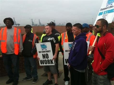 Longshoremen strike, shut down port operations - tribunedigital-baltimoresun