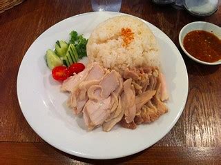 Khao man kai lunch at Thai-koku Senmon Shokudo, Shiba-daim… | Flickr