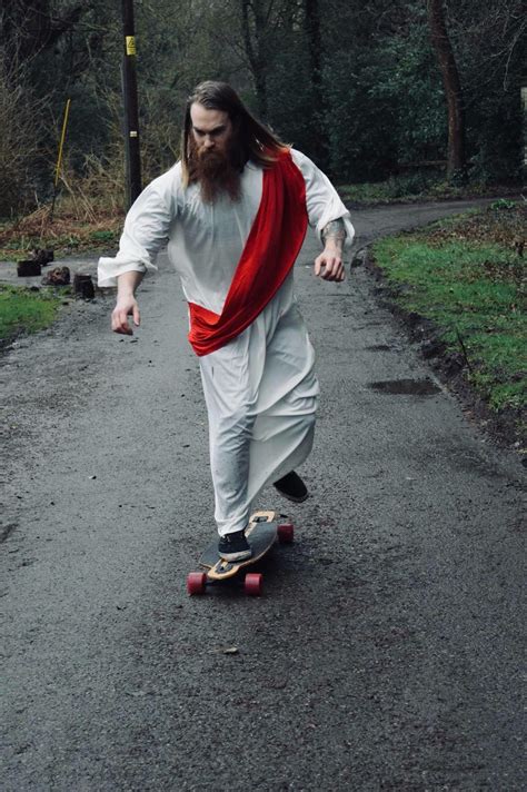 Photoshop Battles: PsBattle: Jesus returning on a skateboard this Easter.