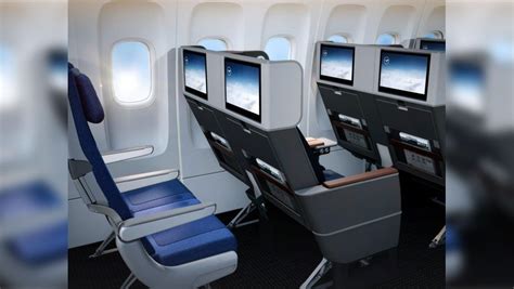 How to Make Lufthansa Premium Economy Seats