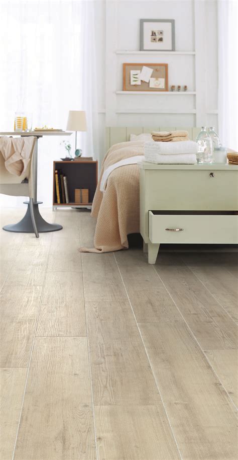 Luxury Vinyl Plank Flooring White Oak - pic-dink