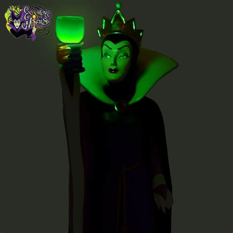 Walt Disney World Disney Villains: 'Snow White and the Seven Dwarfs' Big Figure (Big Fig) Statue ...