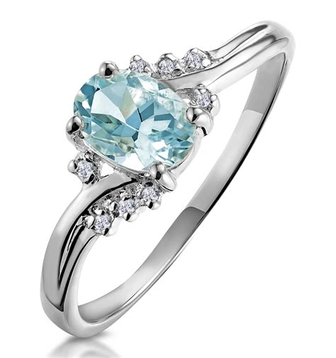 Aquamarine Rings | The Diamond Store