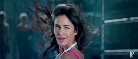 Kamli Song Full – Dhoom 3 HD Video Watch And Download - Entertainment