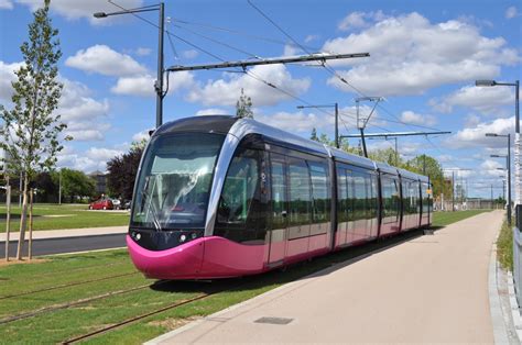 Le tramway, une passion française - Observatoire du design urbain