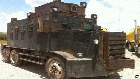 Mexican army destroys drug cartel 'narco-tanks' - BBC News