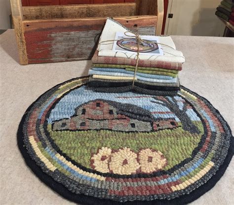 Old Barn #4, Primitive Rug Hooking Kit for Chair Pad 14 Round K123