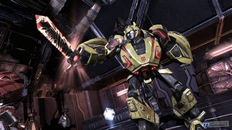 Bumblebee (WFC) - Teletraan I: the Transformers Wiki - Age of Extinction, Transformers: Prime ...