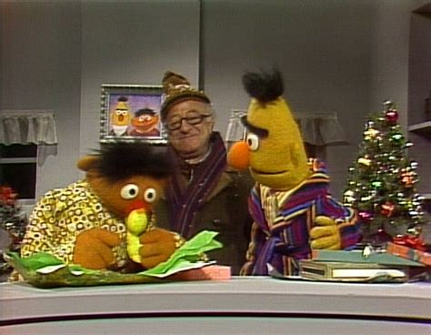 Christmas Eve on Sesame Street | Sesame street christmas, Sesame street ...