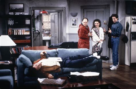 Seinfeld: TV Show's "The Apartment" Fan Experience Returns - canceled + renewed TV shows ...