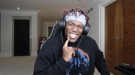 KSI using the weekend merch : r/TheWeeknd