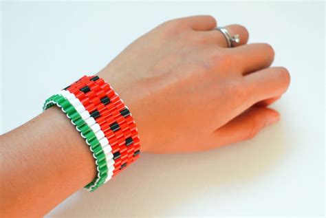 DIY Watermelon Bead Bracelet | Handmade Charlotte