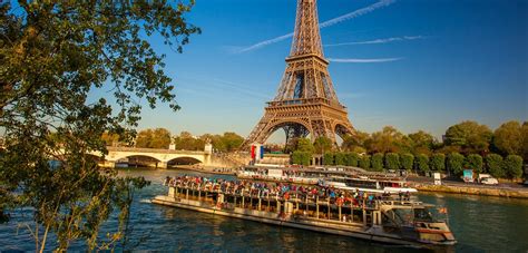 Paris Night Bike Tour with Boat Cruise on Seine River | Blue Fox Travel