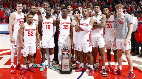 Dayton's 'magical' season ends as NCAA tournament's biggest 'what if ...