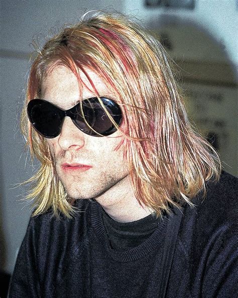 Kurt Cobain - February 12, 1992 - Singapore, SG Photo by David Tan ...