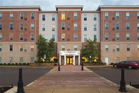 The Courtyards Apartments - Apartments in Ann Arbor, MI | Apartments.com