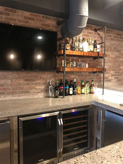 Industrial basement bar | Industrial basement bar, Basement bar designs, Basement bar