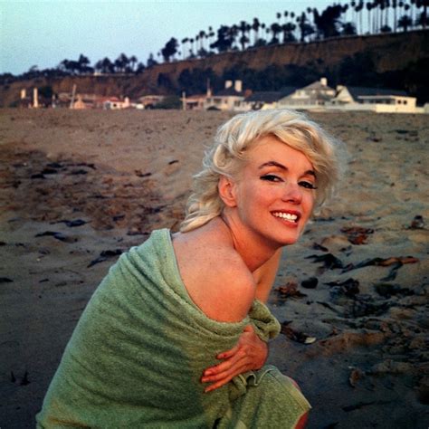 The pictures from Marilyn Monroe’s last ever photoshoot | Starts at 60