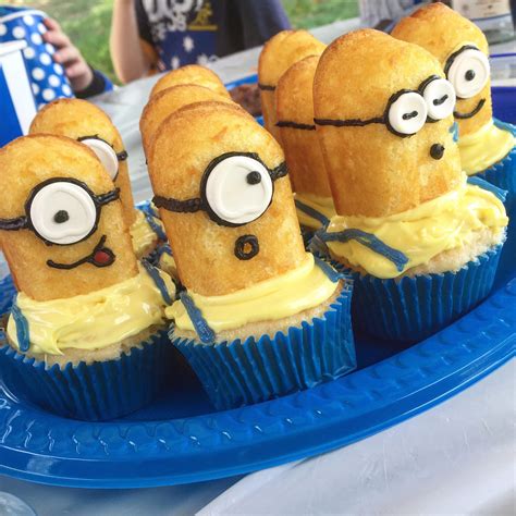 Easy Do It Yourself Minion Cupcakes – Kris Williams