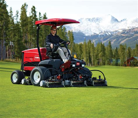 Golf Course Mowers, Golf Equipment, Turf Equipment, Irrigation | Toro