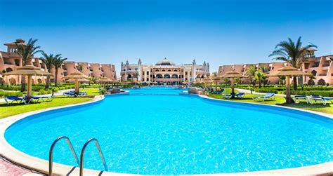 Hurghada: 5 Star All Inclusive Holiday w/Spa | Hotelsfinder