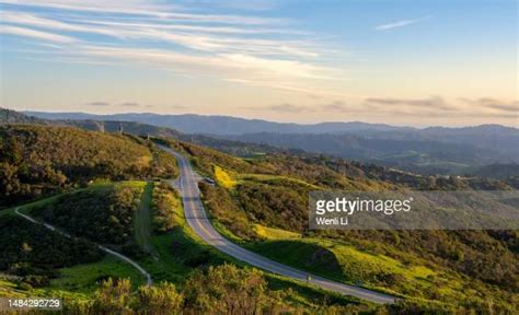 Silicon Valley Skyline Photos and Premium High Res Pictures - Getty Images