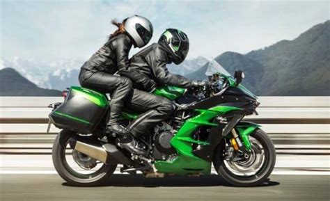 Top 10 Mile Munching Sport Touring Motorcycles – Autowise