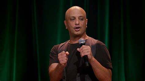 Comedian Akmal Saleh has lost THREE wedding rings as a result of a ...