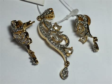 IMG_8257 | indian designer diamond gold jewelry | GoDesi.com | Flickr