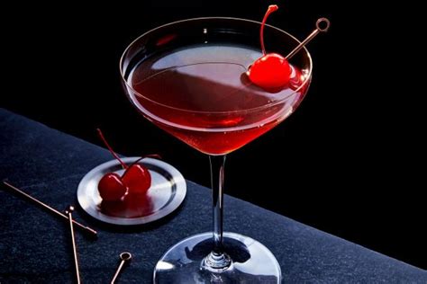 The Best Cocktails With Photos - PLICKER - Gallery