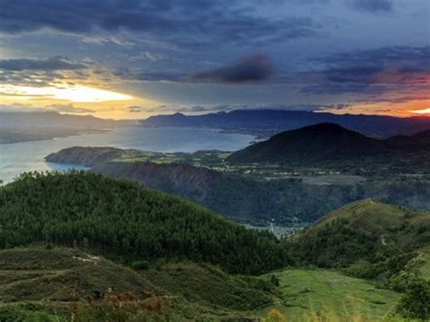 LAKE TOBA Now has its own SILANGIT INTERNATIONAL AIRPORT - Tourism Indonesia