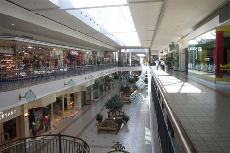 Savannah Malls and Shopping Centers: 10Best Mall Reviews