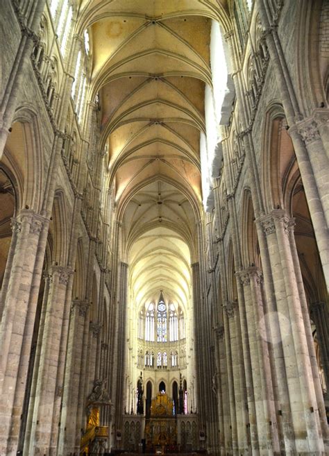 Amiens Cathedral - Visiting This Great Gothic Masterpiece