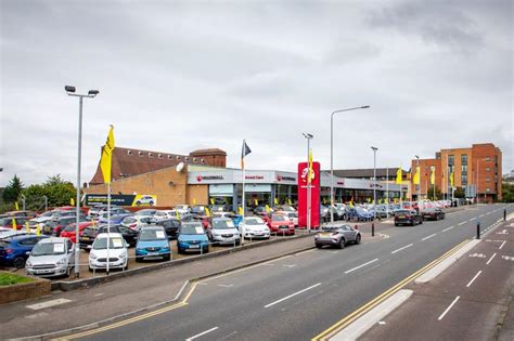 Arnold Clark Glasgow Garscube Road Vauxhall | Car dealership in Glasgow ...