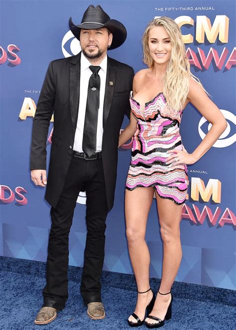 Jason Aldean & Brittany Kerr Photos: See Country Superstar & His Wife ...