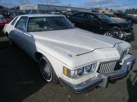 1974 Buick Riviera - Information and photos - MOMENTcar