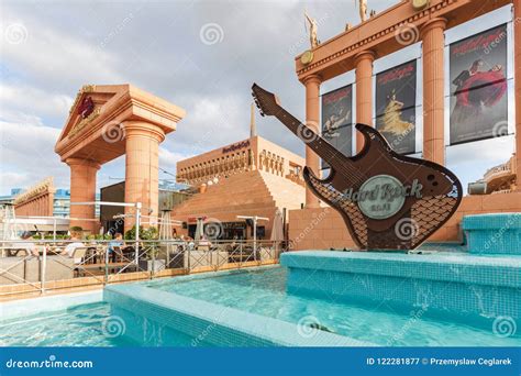 Hard Rock Cafe in Tenerife. Editorial Photography - Image of facade ...