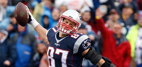 Patriots Trade Gronkowski to Buccaneers