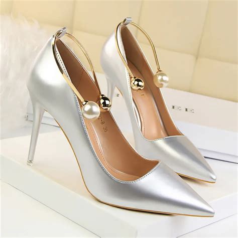 Designer Metal Decoration Pearl Shoes Elegant Women Career OL High Heel Fashion Ladies Pointed ...