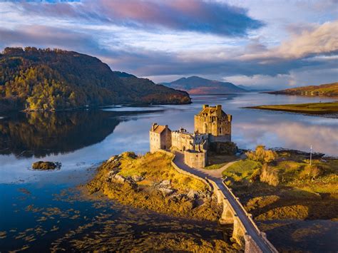 Scotland Highlands Castle / Eilean Donan highland castle | Photo - Elly Brandt